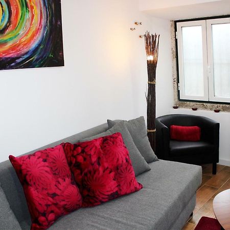 * 5 Star Apartment In Historic District * Walk 2 Alfama! Lisbon Bagian luar foto