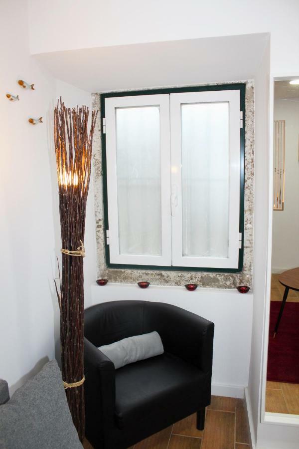 * 5 Star Apartment In Historic District * Walk 2 Alfama! Lisbon Bagian luar foto